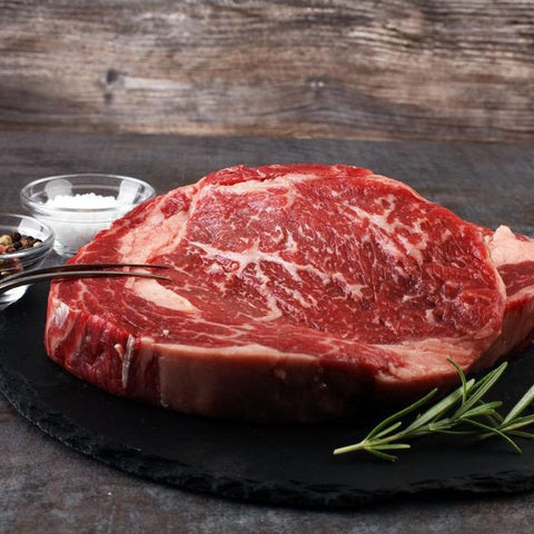 Chuck Eye Roll Angus Devesa Argentina, ωμό φρέσκο premium μοσχαρίσιο κρέας grain fed με πλούσια μαρμάρωση, ιδανικό για σχάρα, φούρνο ή slow cooking, από το Siakos.gr