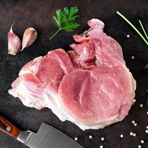 
Σπάλα χοιρινή χωρίς οστό ελληνικής προέλευσης έτοιμη για μαγείρεμα

