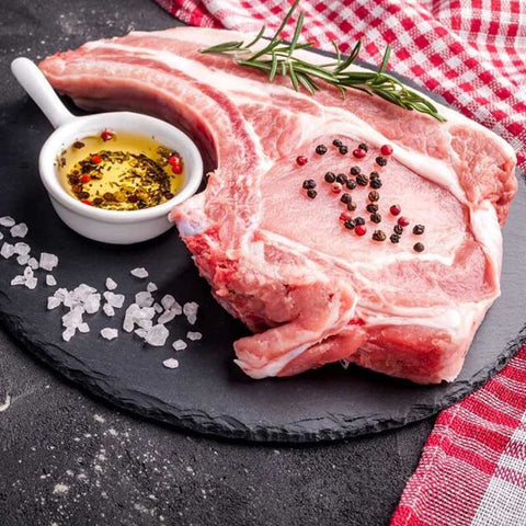 Σπαλομπριζόλα χοιρινή Ελλάδος έτοιμη για ψήσιμο
